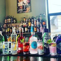 Bar 33